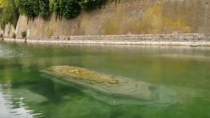 Siccità, dai fiumi senza acqua riaffiora la storia