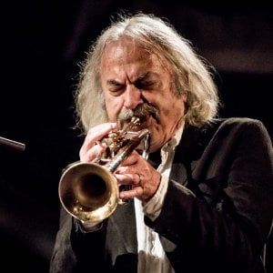 Agenda/ Enrico Rava suona al castello di Gravina: appuntamento con il grande jazz 