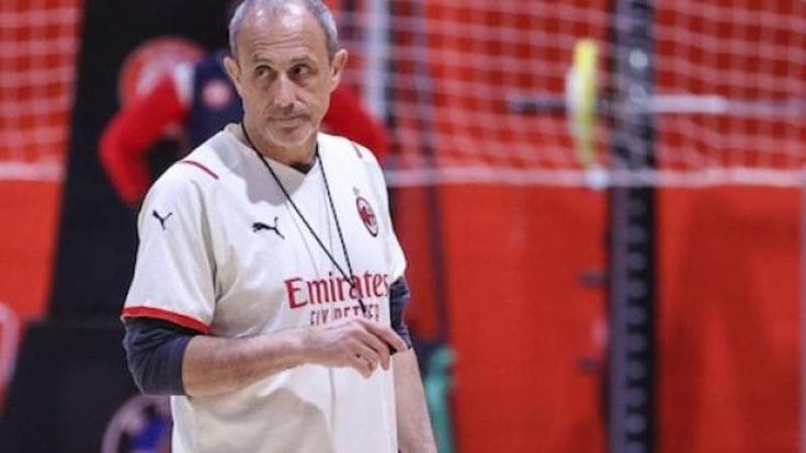 Ettore Messina: “La nonna mi regalò la maglia con il 10 di Rivera. I rossoblù? Impressionanti”