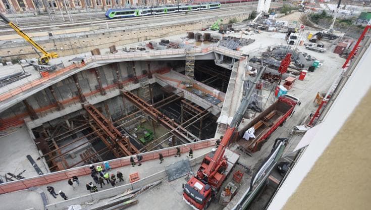 Firenze, schiacciato da una trave muore un operaio nel cantiere della stazione dell’Alta Velocità