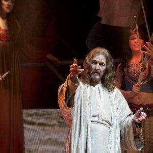 “Jesus Christ Superstar” al Colosseo, Scrittori in Città a Cuneo
