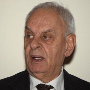 Marcello Pera: "Berlusconi spera nel caos per tornare in gioco, però sbaglia tutto"