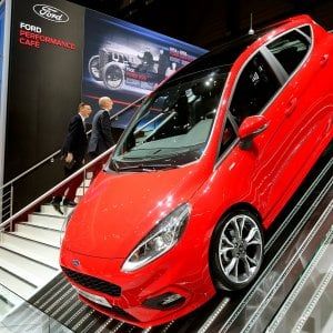 Ford taglia in Europa e accelera sull'alleanza con Vw
