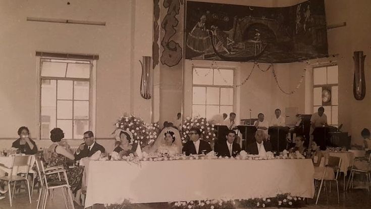 Quando a Bari i matrimoni si festeggiavano nella Manifattura Tabacchi: “Orchestrina e panini alla mortadella per tutti”