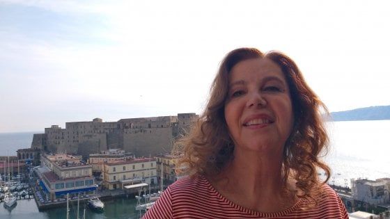 Napoli, Stefania Sandrelli: "Il mio film con de Notaris sulla città post terremoto"