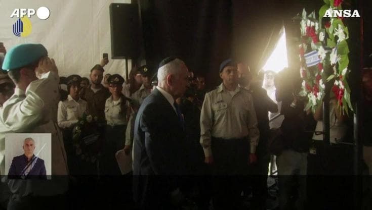 Israele, Netanyahu alla cerimonia per il 7 ottobre: "I responsabili hanno i giorni contati"