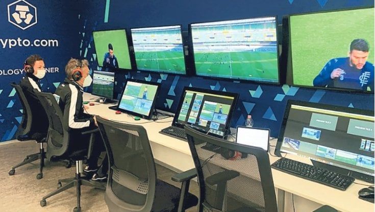 Con la serie B arriva il Var: i biancorossi alla prova del calcio che cambia pelle