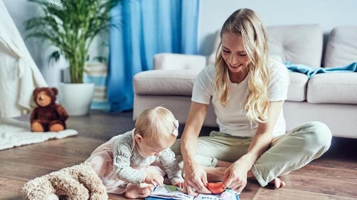 Solo una babysitter su tre è in regola. “La spesa sennò sarebbe insostenibile per le famiglie, servono aiuti”