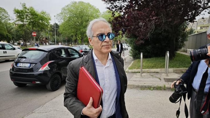 “Alfonso Pisicchio ci deve risarcire i danni”: Regione e Comune presentano il conto in tribunale