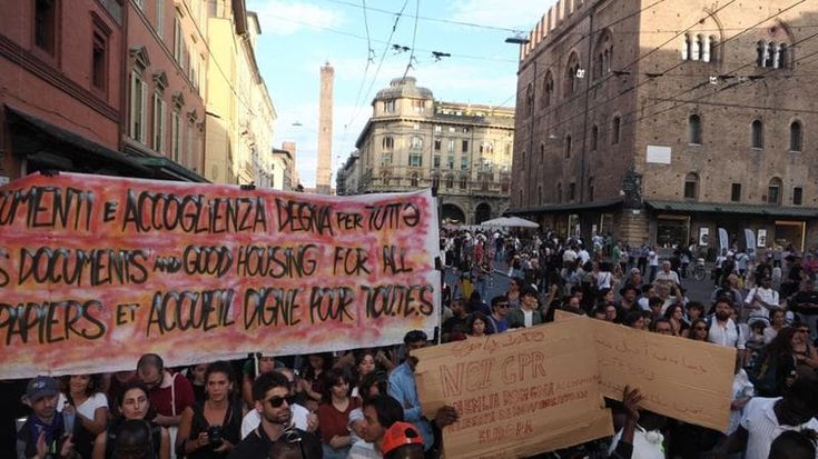 Immigrazione, lavoratori interinali in arrivo all’ufficio immigrazione della questura per velocizzare le richieste di asilo