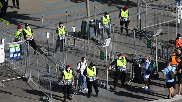 Minacce per entrare nello stadio di Foggia, il giudice: non c’è prova di estorsione, no agli arresti
