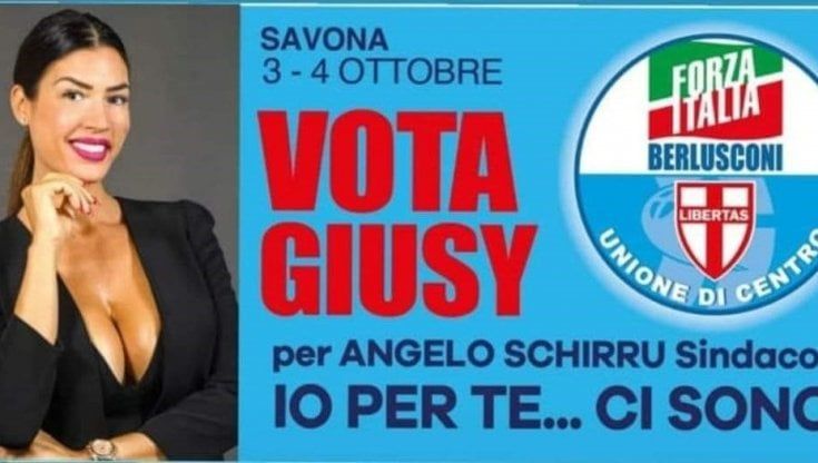 Savona, la candidata che divide destra e sinistra denuncia: "Quei video sexy non sono miei"
