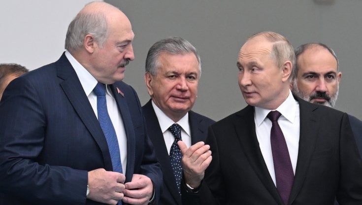Che farà la Bielorussia? "Raggruppamento" dei soldati di Mosca e Minsk. Lukashenko sigilla i confini e impedisce agli uomini di espatriare