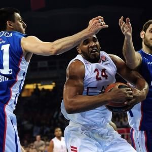 Basket: braccio di ferro Fiba-Eurolega, rischio nuova scissione