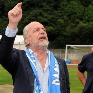 Napoli, il mercato non decolla. I tifosi incalzano: "Stufi solo di partecipare"