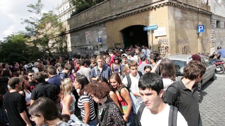 La crisi dell’edilizia scolastica: mancano 330 milioni di euro per ristrutturare gli istituti