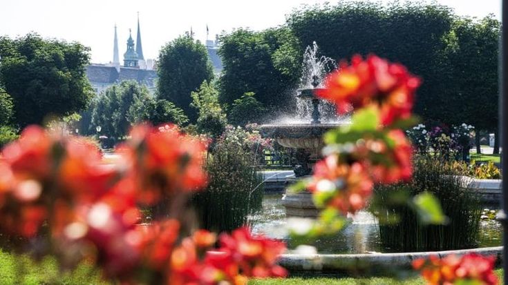 Viaggiare in Europa durante l’ondata di calore. Ecco cosa fare per non rovinarsi la vacanza