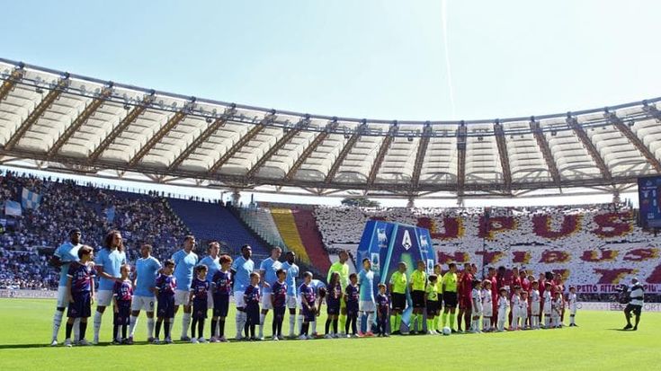 Derby Roma-Lazio, domani la Lega decide la data: si gioca domenica 17 maggio alle 12.30