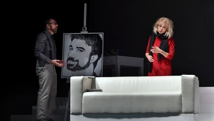 Con la regia da Oscar di Lina Wertmuller Nancy Brilli certifica l'inutilità del maschio