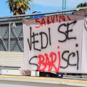 Salvini a Bari, il deputato della Lega: "Ci manifestano contro? Ci sono gli apparati di sicurezza"