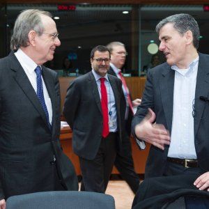 Corte Conti, allarme per le frodi sui Fondi Ue. Il bilancio con Bruxelles in rosso di 5,4 mld
