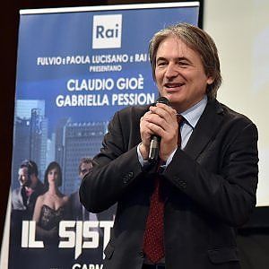 Rai, ecco il nuovo Piano Industriale. Meno canali e meno telegiornali. Bilancio 2015 in rosso