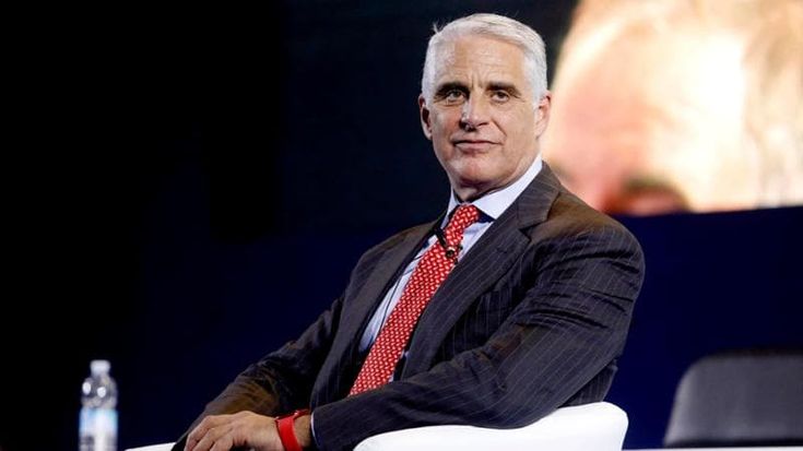 Orcel, tra mercato e politica per spingere il grande polo europeo