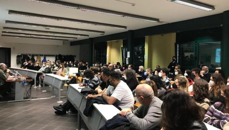 Design, tessile e moda tantissime iscrizioni al primo corso di laurea a Prato