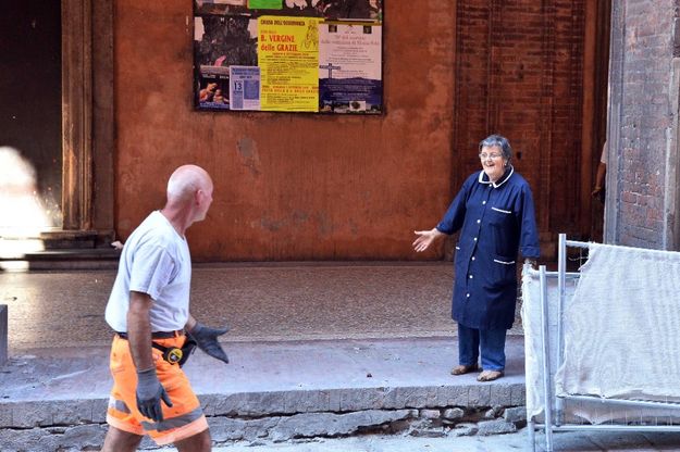 Riapre un pezzo di Strada Maggiore