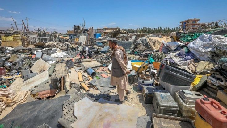 Afghanistan, i talebani entrano a Kandahar: in una notte conquistati 13 distretti