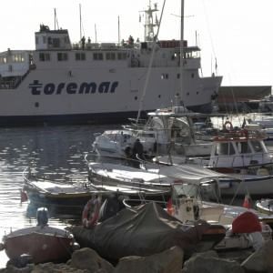 Toremar, la Regione: "Mancano i requisiti, i traghetti restano a Moby"