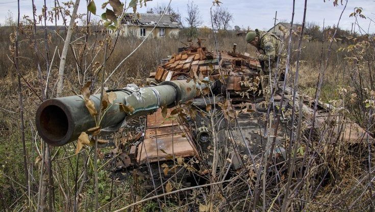 Ucraina, la denuncia di Foreign Policy: i russi reclutano ex ufficiali afghani per combattere contro Kiev