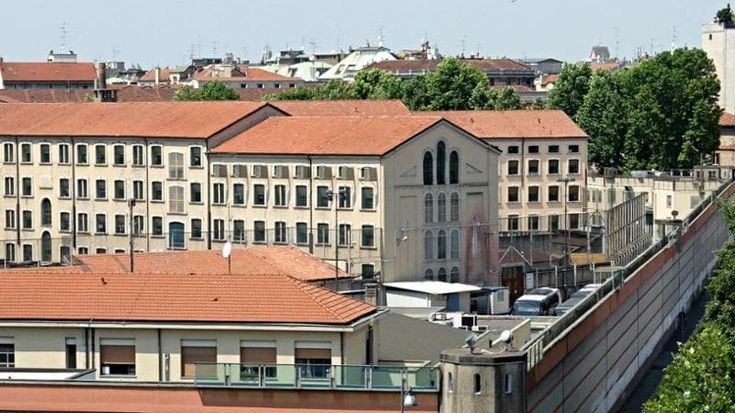 Accusato di rapina e in attesa di processo, detenuto 35enne si suicida in cella: è il quinto negli ultimi dodici mesi a San Vittore
