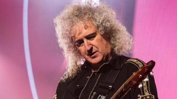 Brian May: “Ho avuto un piccolo ictus ma ora sto meglio e posso suonare la chitarra”