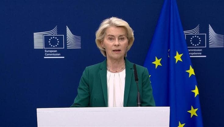 Von der Leyen: "L'Europa di fronte a una nuova normalità, pronti a rispondere agli attacchi russi"