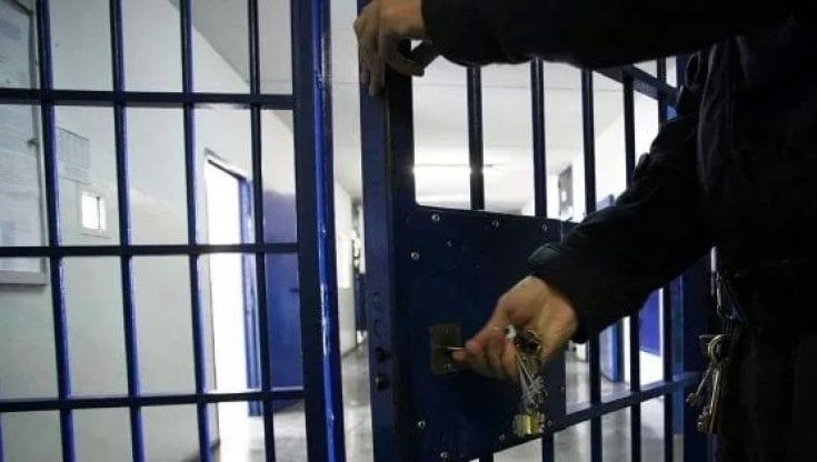 Lecce, detenuto 34enne trovato morto in carcere: aperta un'inchiesta 