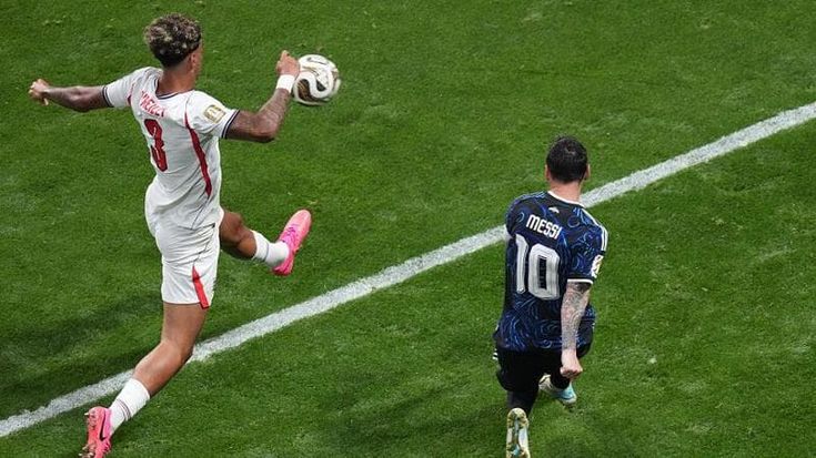 È stato il destro di Leo