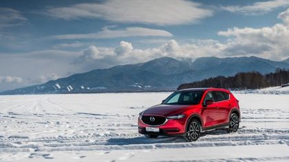Mazda show sul lago Bajkal in Siberia 