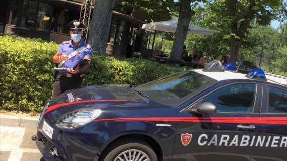 Imola, dieci ragazzi pestano un diciassettenne e lo mandano in ospedale