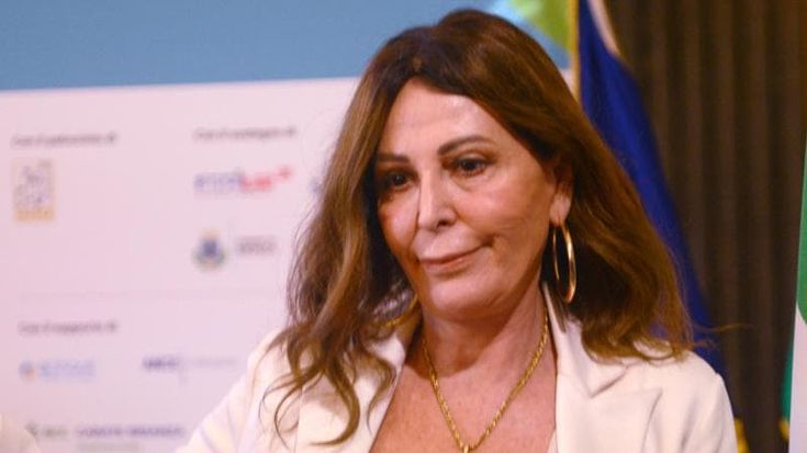 Pazzali e Santanché, quella telefonata per bloccare il consulente di Meloni: “È un nazista maligno”