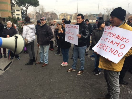 Roma, emergenza abitativa, la rivolta dei residence: "Basta speculazioni, vogliamo la casa"