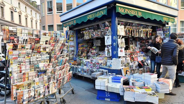 Professione giornalaio: Veronica e gli altri, i paladini della carta che sfidano la crisi
