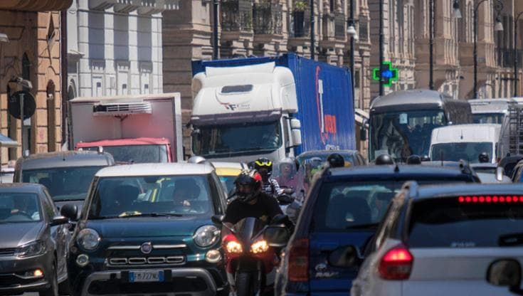 Palermo maglia nera per l’inquinamento: più smog che a Milano