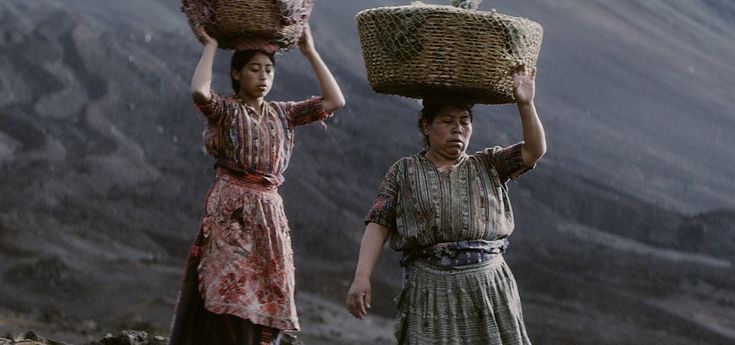 Nuovo Cinema Repubblica sotto il vulcano: la storia di Maria e di una fuga impossibile