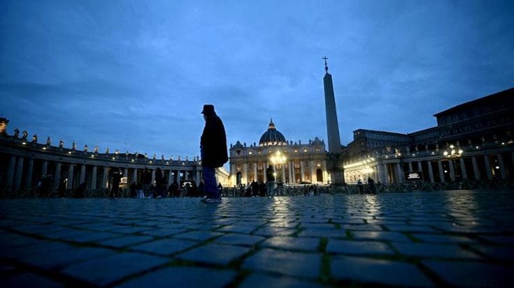 Papa Francesco torna a casa: ha insistito lui, i timori in Curia che non si limiti