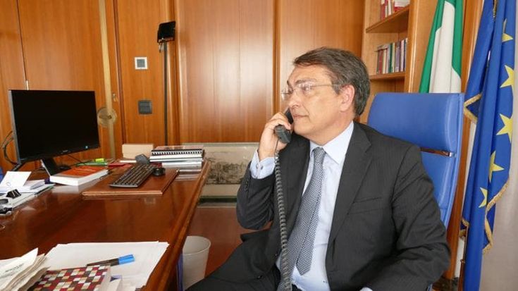 Tg, il Garante li multa tutti: prima del voto ignorato l’ordine di riequilibrare l’informazione