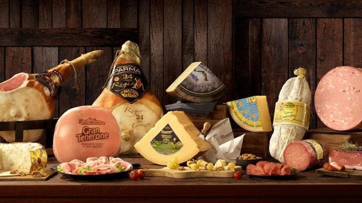 “Si favoriscono i marchi dei falsi prodotti. Difenderemo dai dazi i nostri salumi e formaggi”