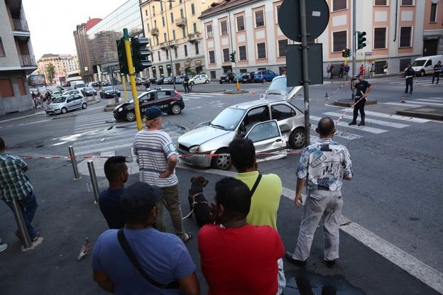 Milano, scontro tra pattuglia dei carabinieri e un'auto: sei feriti