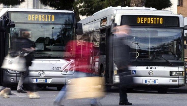 Roma, sciopero trasporti il 3 dicembre: mezzi pubblici a rischio