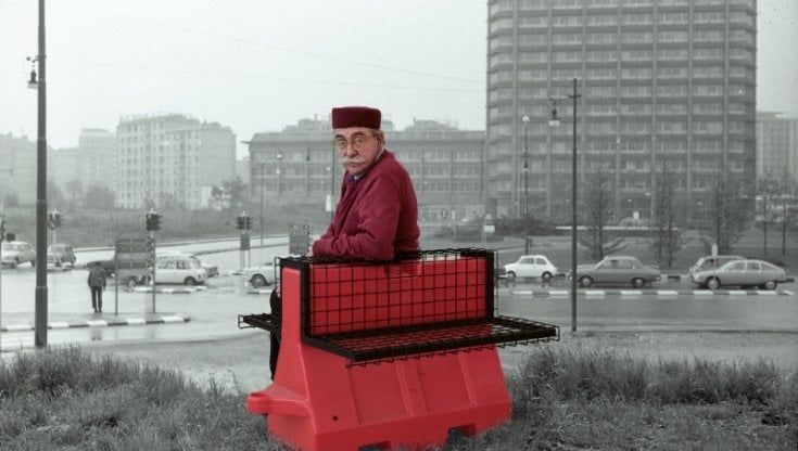 Ugo La Pietra, le fiabe al balcone diventano virali 